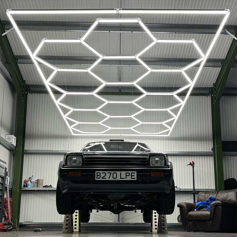 15-Hexagon Grid System with Border (16′ x 8′)